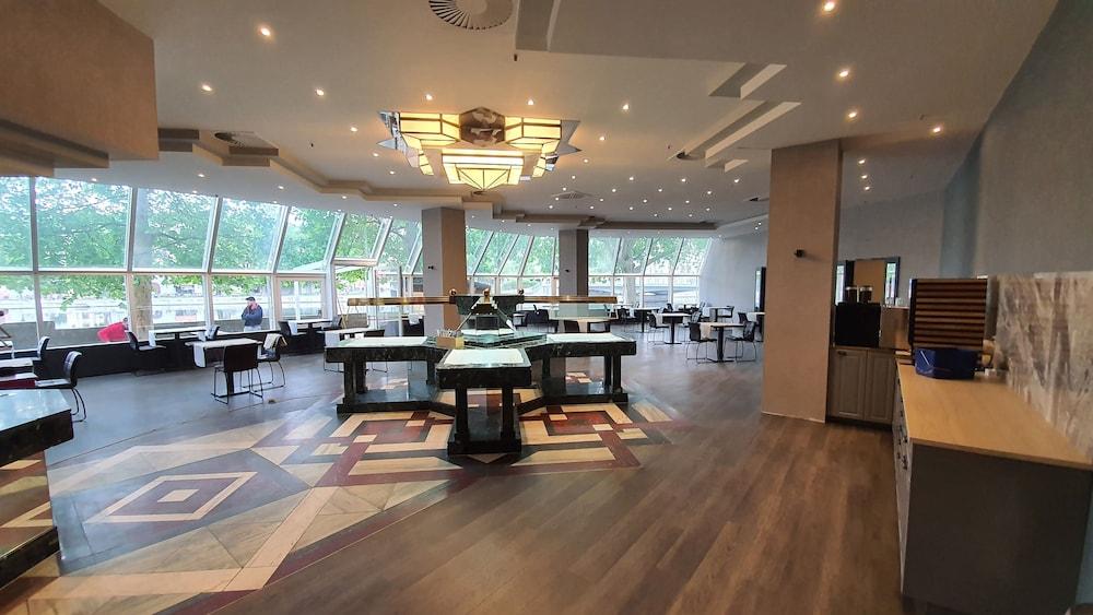 Roomingtons Kaiserhof Ландсхут Екстериор снимка