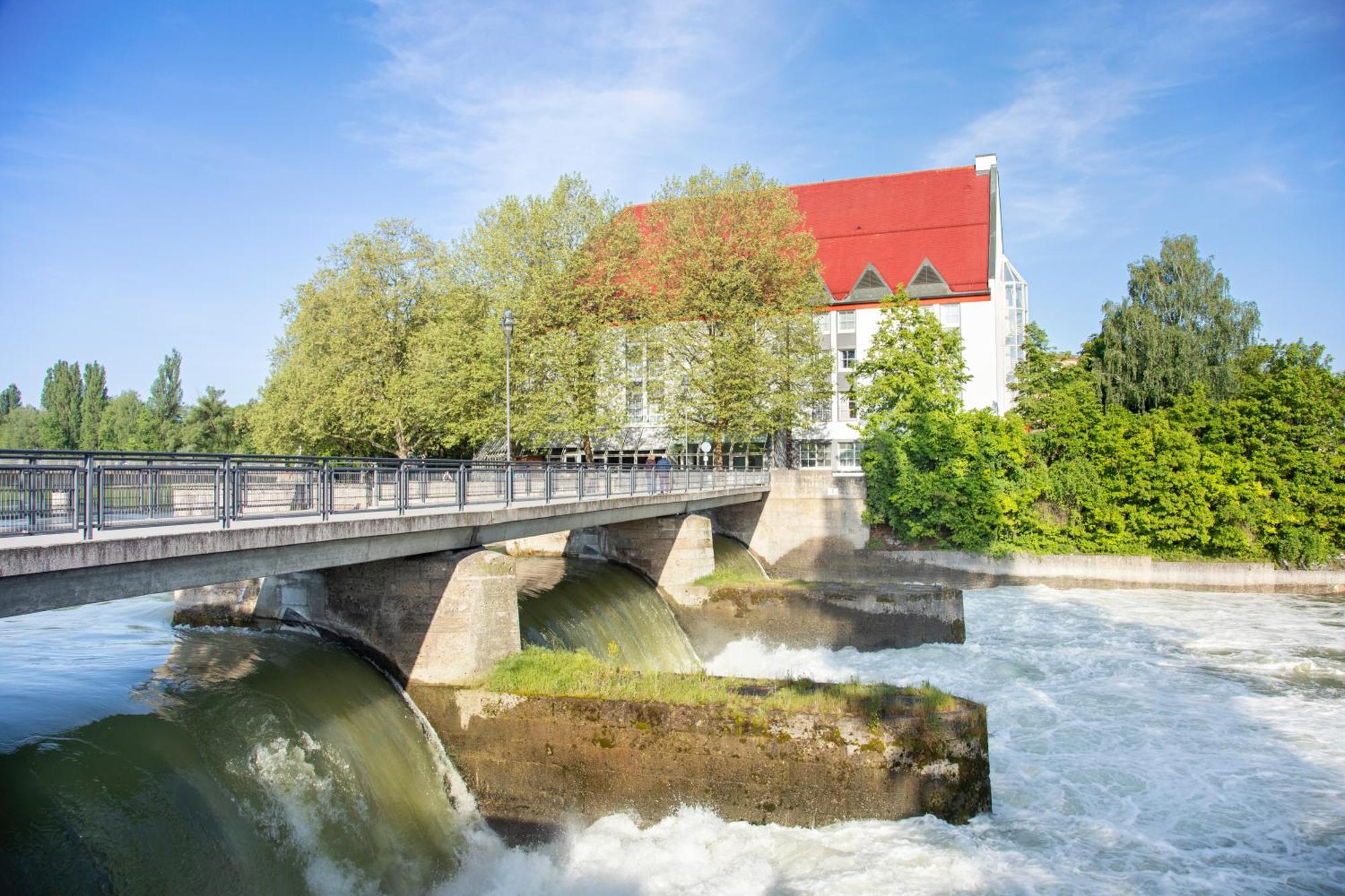 Roomingtons Kaiserhof Ландсхут Екстериор снимка