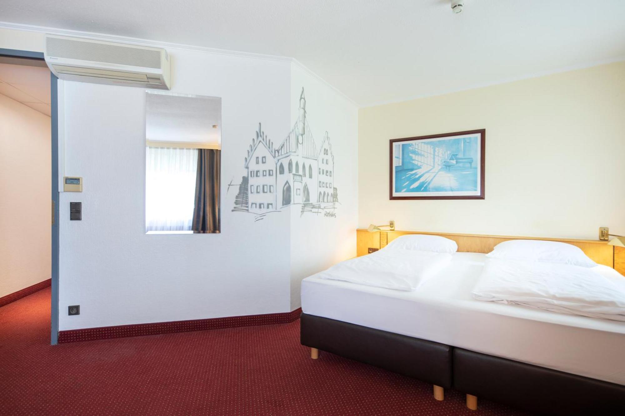 Roomingtons Kaiserhof Ландсхут Екстериор снимка